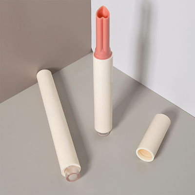 Καλή τιμή. Cosmetic Packaging 2ml Multi Color Plastic Press Lipstick Tubes Lip Balm Lipstick Container σε απευθείας σύνδεση